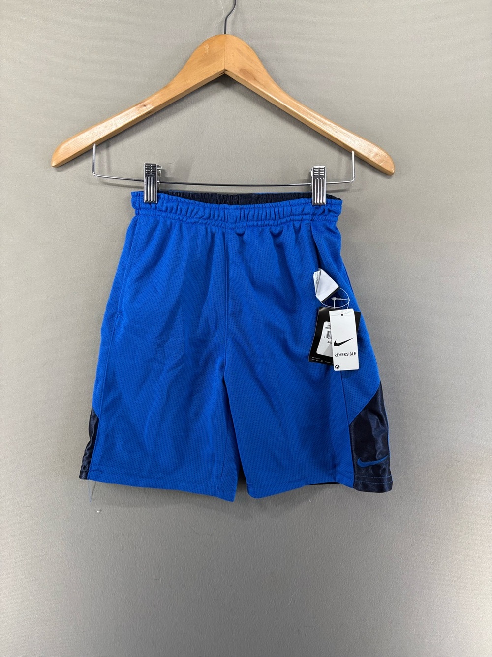 NWT Nike Boys Reversible Shorts Size 7 Bright Blue New Training Game